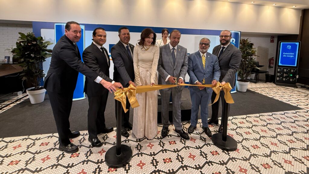 Cónsul Dominicano en Madrid Respalda la Feria Inmobiliaria Banreservas